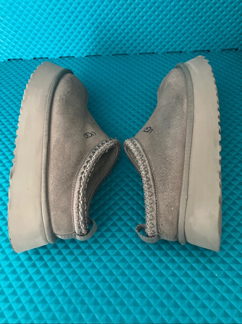 UGG Women Tazz platform slippers | 12 - Picture 9 of 13